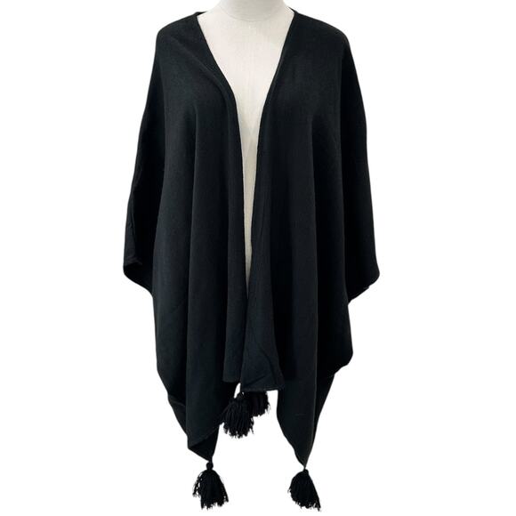 Cleobella Tassel Sevigny Capelet Poncho - Picture 2 of 8